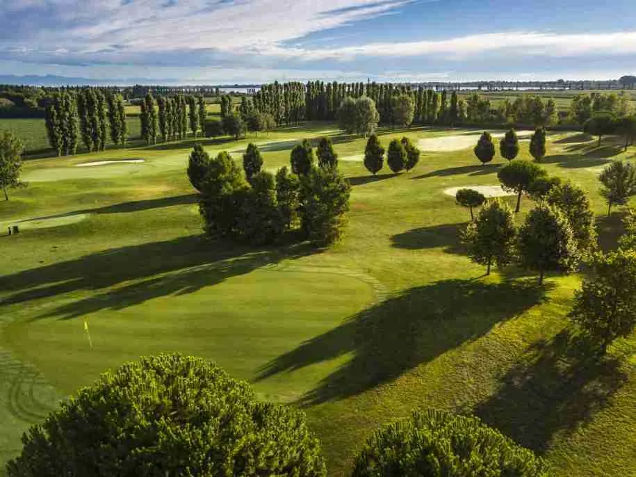 Golf Club